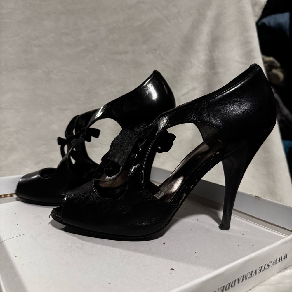 Nine West Black Peep-Toe Heels